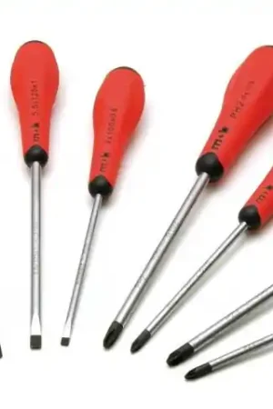 Meilleur Prix Jeu de 8 tournevis fente + phillips® + pozidriv - MOB