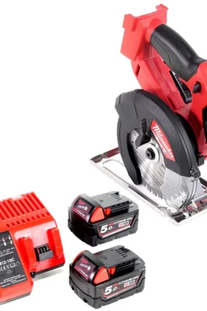 Scie circulaire à métaux Milwaukee M18 FMCS 502C batterie 18V 150 mm + 2x batterie 5,0Ah + chargeur Offre Du Jour