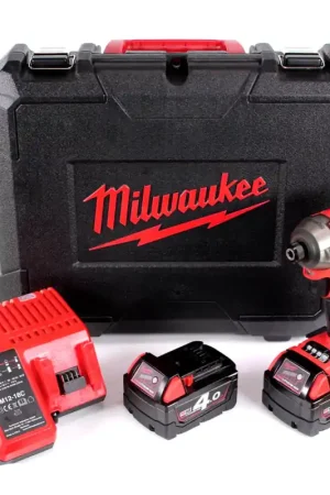 Milwaukee M18 FQID 402C 18 V 1/4' Brushless Li-Ion Visseuse à percussion sans fil SURGE dans coffret à outils + 2x Batteries M18 B4 4,0 Ah + Chargeur M12-18C Super Prix