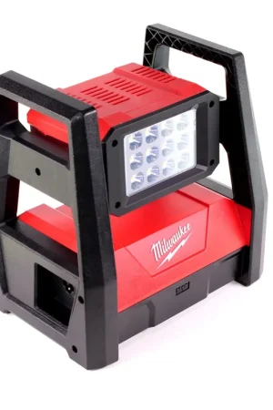 Pas Cher Milwaukee M18 HAL-501 Projecteur de chantier avec 3000 sorties de lumière Lumen + 1x Batterie 5,0 Ah - sans chargeur