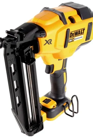 Bon Marché DeWalt DCN 660 N 18 V Brushless Cloueur de finition sans fil Li-Ion Solo - sans Batterie , sans Chargeur, sans Boîtier de transport