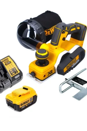 Acheter En Ligne Raboteuse à batterie DeWalt DCP 580 M1 18 V 82 mm sans balais + sac de récupération de poussière DWV 9390 + 1x batterie 4,0 Ah + chargeur