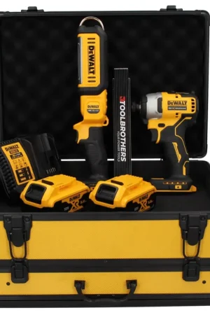 Vente Flash DeWalt DCF809P2TX Visseuse à choc sans fil 18V Brushless + DCL050 Lampe sans fil 18V + 2x Batteries 5,0Ah + Chargeur + Coffret TX + Mètre pliant