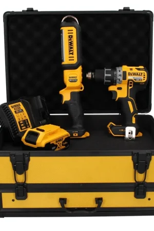 Seulement Aujourd'hui DeWalt DCD 791 P1 TX perceuse-visseuse sans fil 18 V 70 Nm sans balais + lampe à batterie DCL 050 18 V + 1 batterie 5,0 Ah + chargeur + coffret TX
