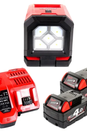 Promotion Projecteur de chantier Milwaukee M18 PAL-402C Lampe à batterie Li-Ion 18 V + 2 batteries 4,0 Ah + chargeur