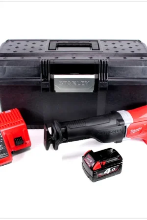 Prix Réduit Milwaukee M18 BSX-401 Scie sabre compacte sans fil 18 V avec boîtier Stanley + 1x Batterie M18 B4 4,0 Ah + Chargeur M12-18C
