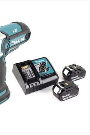 Makita BTW 450 RFE 18V Li-ion Visseuse à chocs sans fil + 2x Batteries Makita BL1830 B + Chargeur DC18RC + Coffret de transport Haute Qualité