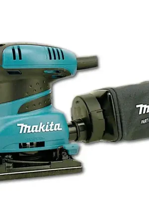 Makita BO 4556 Ponceuse vibrante 200W + Accessoires Offre Du Jour