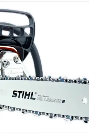 Solde STIHL MS 251 Tronçonneuse / Scie électrique avec une longueur de coupe de 35 cm + Chaîne de 1,3 mm