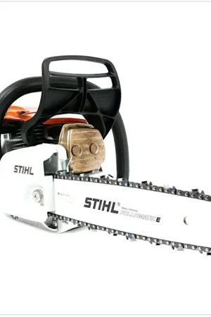 STIHL MS 241 C M Scie à chaîne avec longueur de coupe de 35 cm/14" + Chaîne de 1,6 mm (1143 011 3000) Produit De Marque