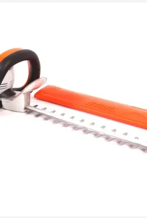 Offre Du Jour Stihl HSE 71 Taille-haie électrique 600 watts longueur de coupe 70 cm (4812 011 3528)