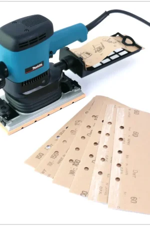 Dernier Modèle Makita 9046 Ponceuse vibrante 115 x 229 mm 600 Watt