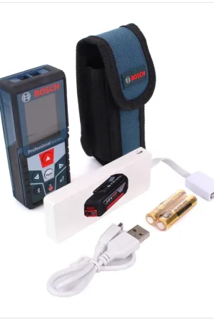 Must-Have Télémètre laser professionnel Bosch GLM 50 C + Bosch PowerBank + sac de protection avec piles