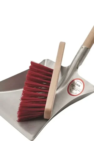Achat Immédiat Jeu de pelles à poussière ( 9000470016 ) avec manche en bois et lame en métal L230xl240 mm
