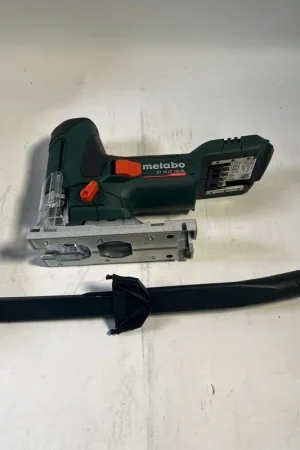 Metabo ST 18 LT 130 BL Akku Stichsäge 18 V 130 mm Brushless ( 601054840 ) + Metabox - ohne Akku, ohne Ladegerät - Leicht Gebraucht Dernière Chance
