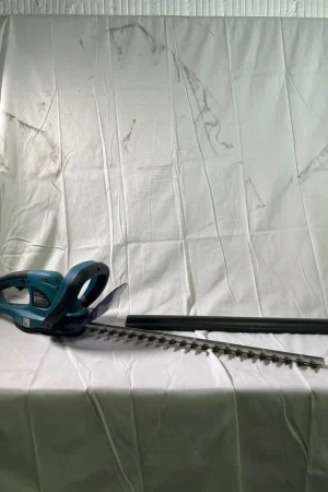 Makita DUH 523 Z Akku Heckenschere 18 V 52 cm Solo - ohne Akku, ohne Ladegerät - Reparaturgerät Nouveauté