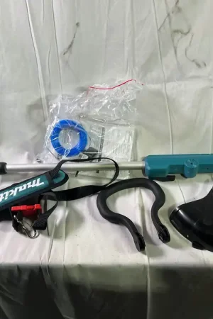 Makita DUR 193 Z Akku Rasentrimmer 18 V 26 cm Solo - ohne Akku, ohne Ladegerät - Reparaturgerät Authentique