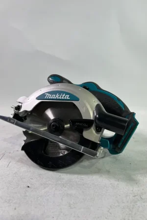 Expédition Rapide Makita DSS 610 Z Akku Handkreissäge 18 V 165 mm Solo - ohne Akku, ohne Ladegerät - Reparaturgerät