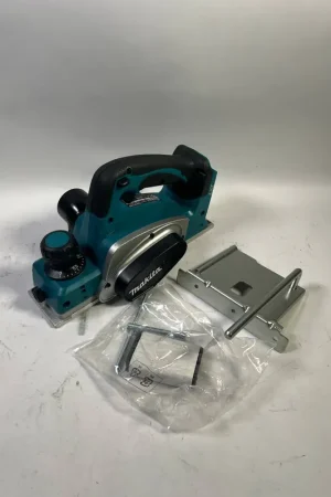 Certifié Makita DKP 180 Z 18 V Li-ion Raboteuse sans fil - uniquement l'appareil sans accessoires, sans batterie, sans chargeur