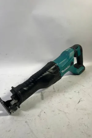 Makita DJR 186 Z Akku Säbelsäge 18V Solo - Stark Gebraucht Produit De Marque