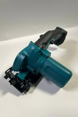 Makita HS 301 DZ Scie circulaire sans fil 12V max. 85 mm - sans batterie, sans chargeur Dernière Chance