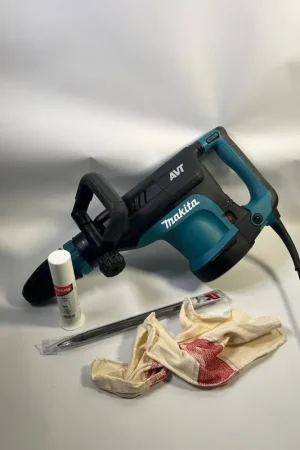 Makita HM 1213 C Marteau-piqueur 1510 watts SDS Max 18,6 J + coffret Prix Bas