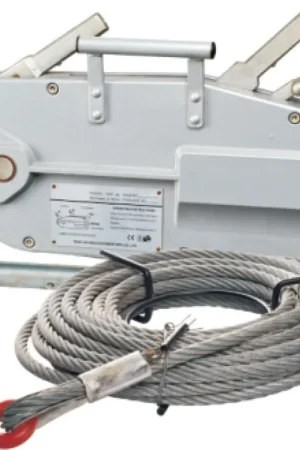 Tirefort 3200 kg Câble 20m Diamètre 16mm Quantité Limitée