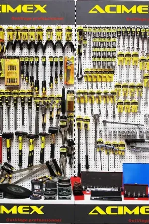 Offre Du Jour Présentoir Linéaire Porte-outils 120 Crochets L1,20m En Acier
