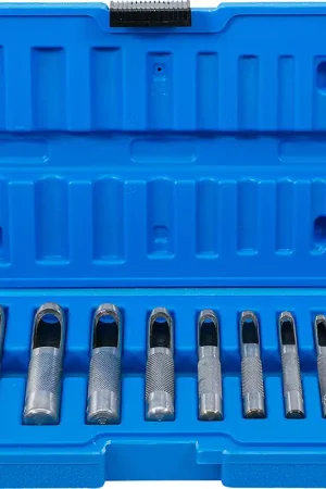 9 EMPORTES PIECES DE 3 A 12 MM - Nouveauté