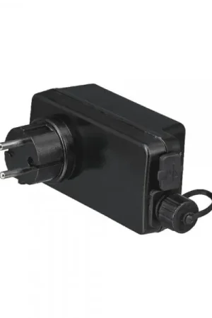 Adaptateur universel 5V / 12V Produit De Marque